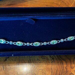 Stauer Real Peridot Tennis Bracelet – Silver Finish – Vintage Style
